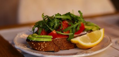 a sandwich with salmon and avocado for lunch